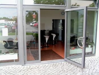 Willkommen im neuen Tanz- und Fitness-Studio bei Lets dance!