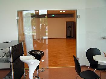 Eingangsbereich des neuen Studios bei Lets dance!